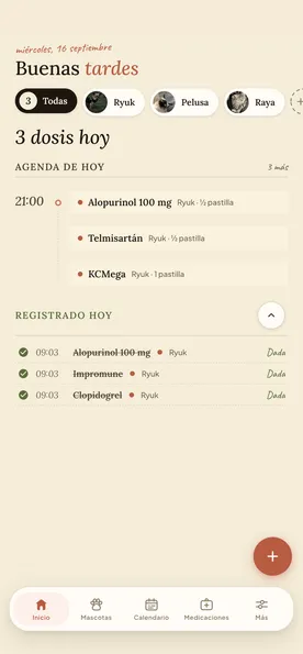 La pantalla de inicio de Pawscription: tres dosis pendientes a las 21:00 para Ryuk, listas para registrarse de una vez, sobre las que ya se han dado hoy.